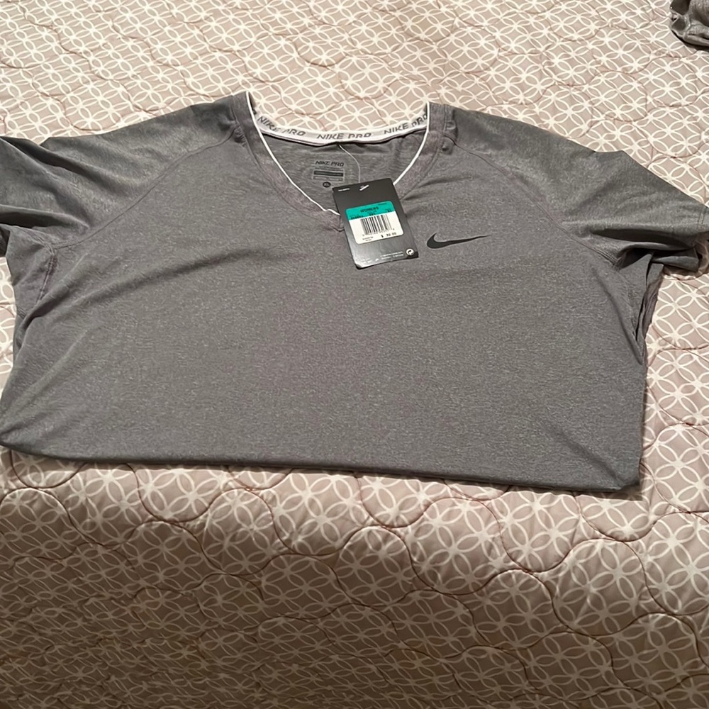 WOMEN DEI FIT NIKE PRO XL TEE
